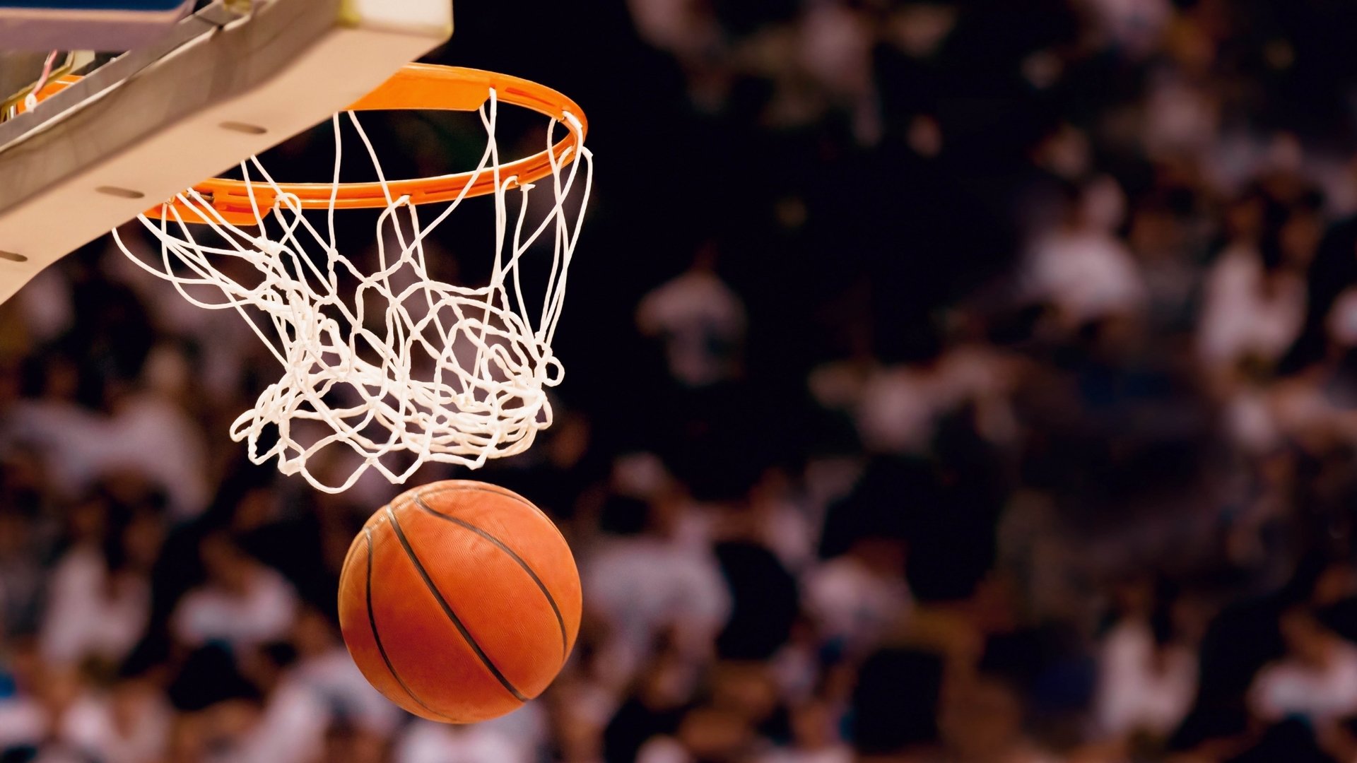 运动员摔车受伤,成都体育界呼吁关注康复,运动员摔倒后又站起来继续比赛的事件